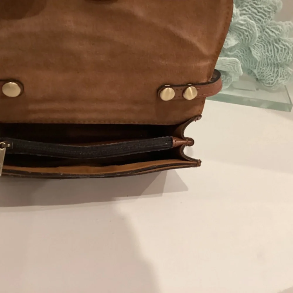 REDUCED NWT PATRICIA NASH BROWN LEATHER MAP SMALL CROSS BODY PURSE BAG